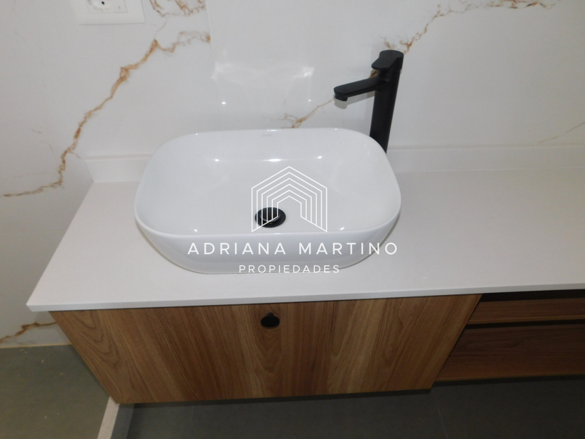 Apartamento ID.71686 - PENT HOUSE EN PINARES PRIMERA FILA 3 DORMITORIOS A ESTRENAR