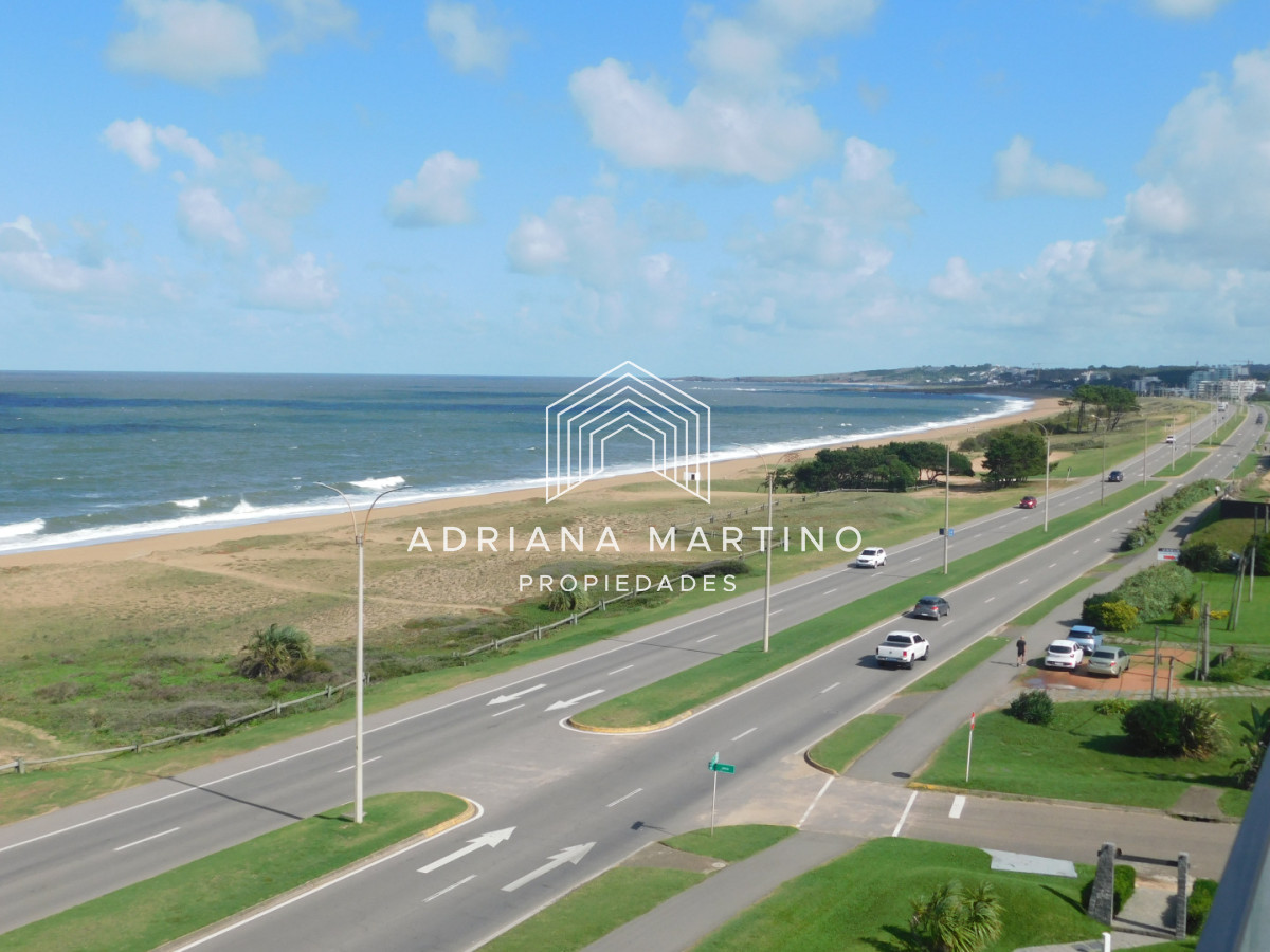 Apartamento ID.71686 - PENT HOUSE EN PINARES PRIMERA FILA 3 DORMITORIOS A ESTRENAR