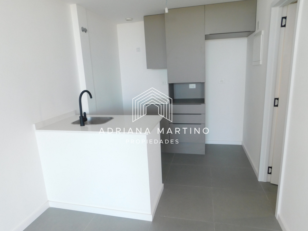 Apartamento ID.71686 - PENT HOUSE EN PINARES PRIMERA FILA 3 DORMITORIOS A ESTRENAR