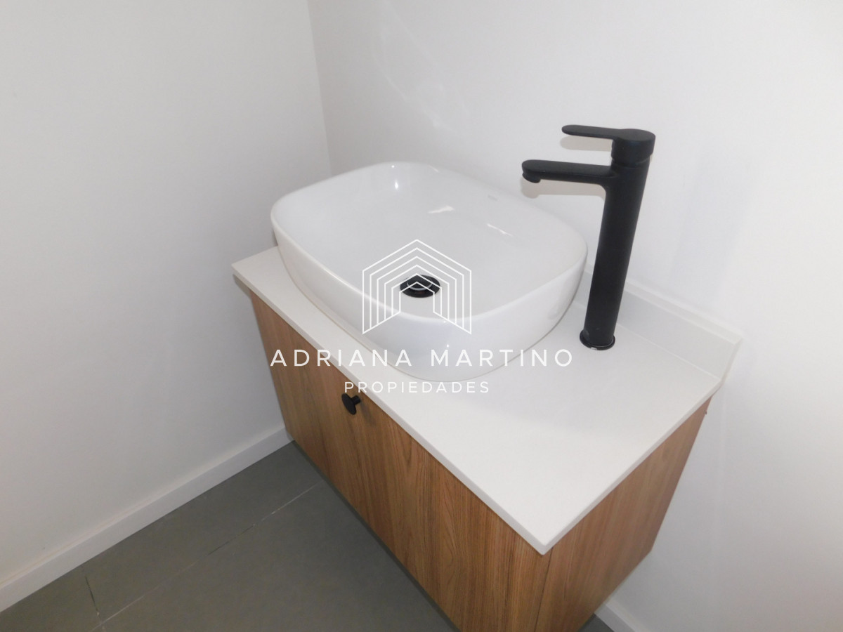 Apartamento ID.71686 - PENT HOUSE EN PINARES PRIMERA FILA 3 DORMITORIOS A ESTRENAR