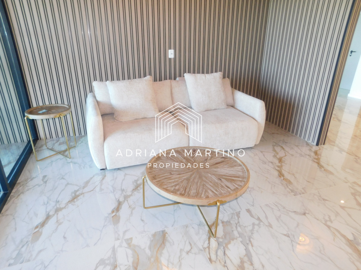 Apartamento ID.71686 - PENT HOUSE EN PINARES PRIMERA FILA 3 DORMITORIOS A ESTRENAR