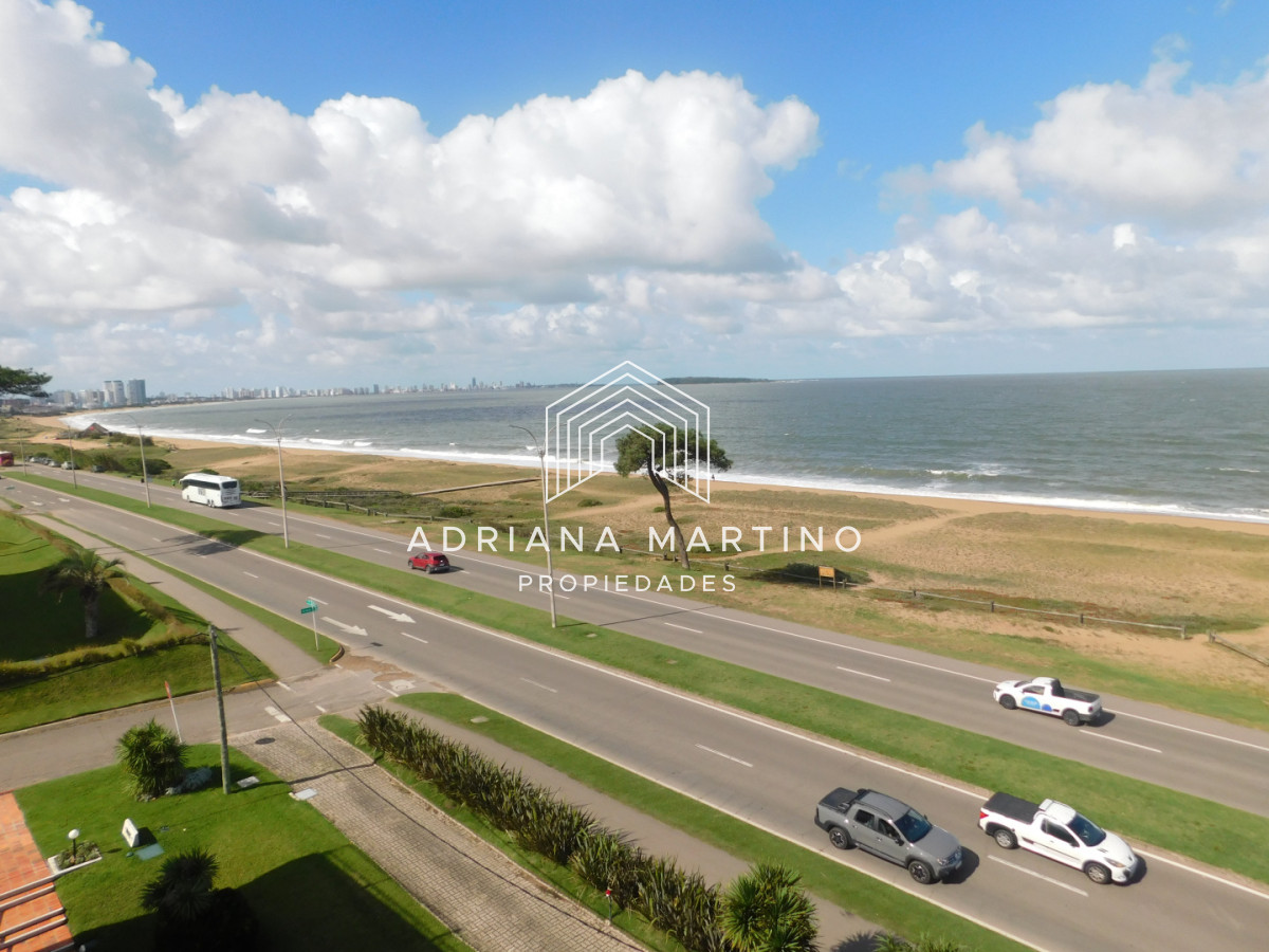 Apartamento ID.71686 - PENT HOUSE EN PINARES PRIMERA FILA 3 DORMITORIOS A ESTRENAR