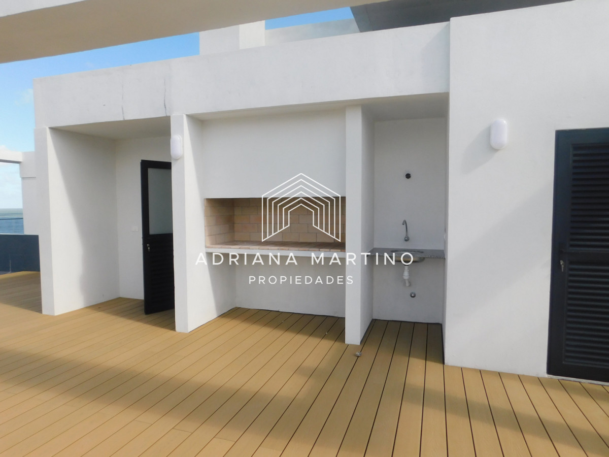 Apartamento ID.71686 - PENT HOUSE EN PINARES PRIMERA FILA 3 DORMITORIOS A ESTRENAR
