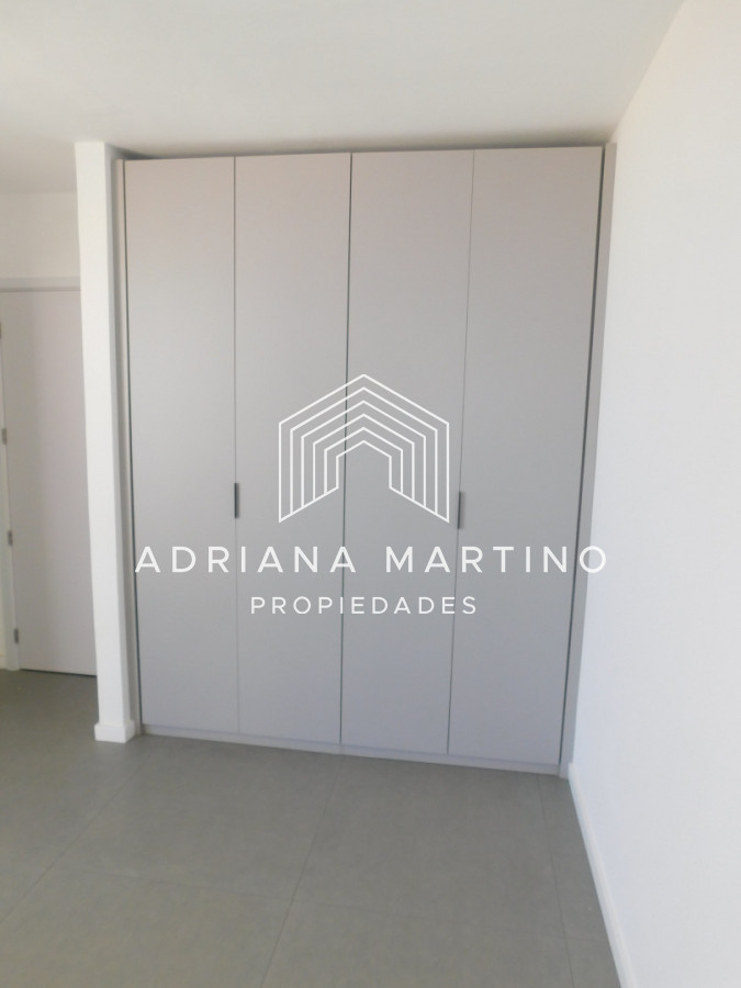 Apartamento ID.71686 - PENT HOUSE EN PINARES PRIMERA FILA 3 DORMITORIOS A ESTRENAR