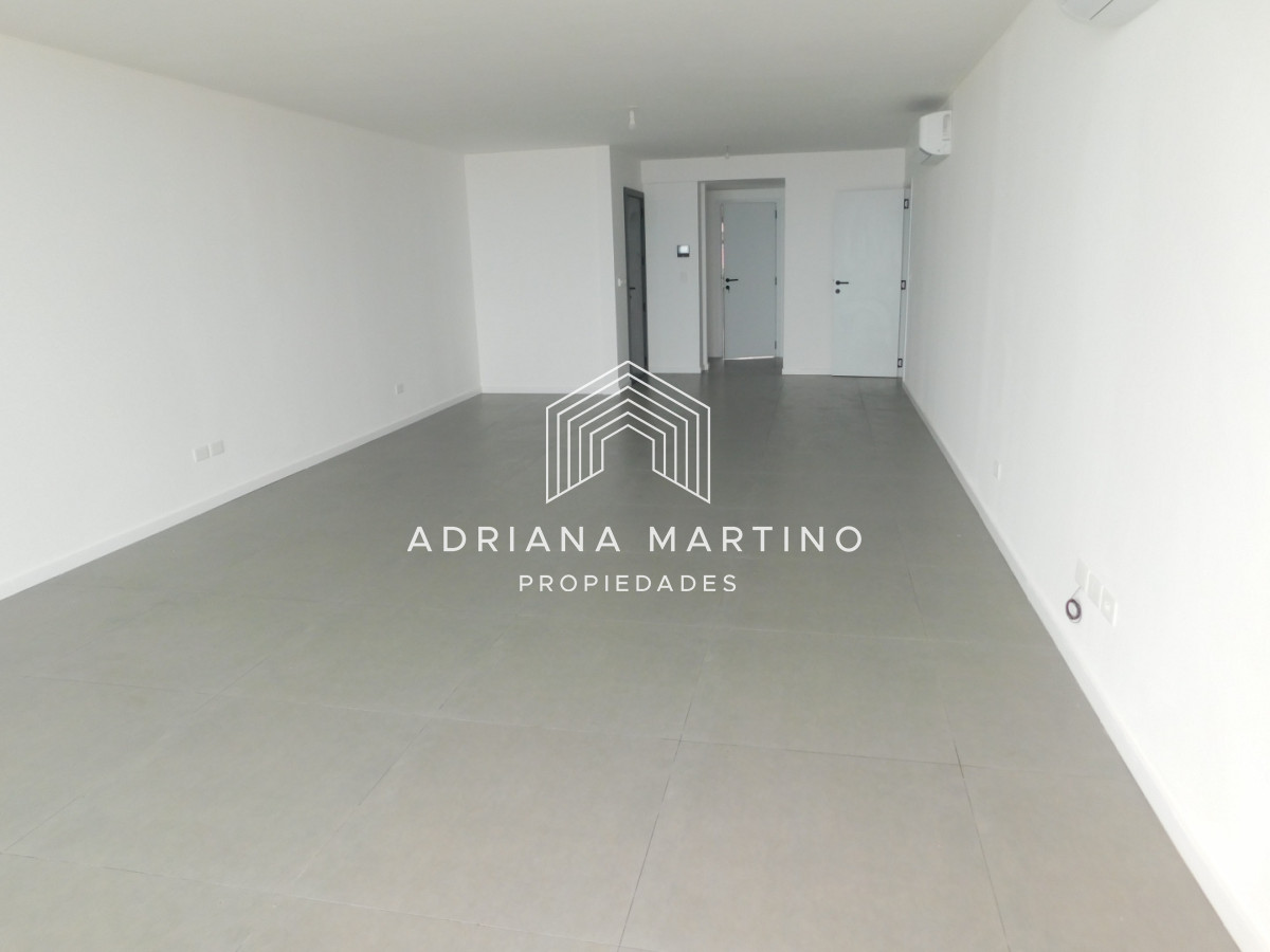 Apartamento ID.71686 - PENT HOUSE EN PINARES PRIMERA FILA 3 DORMITORIOS A ESTRENAR