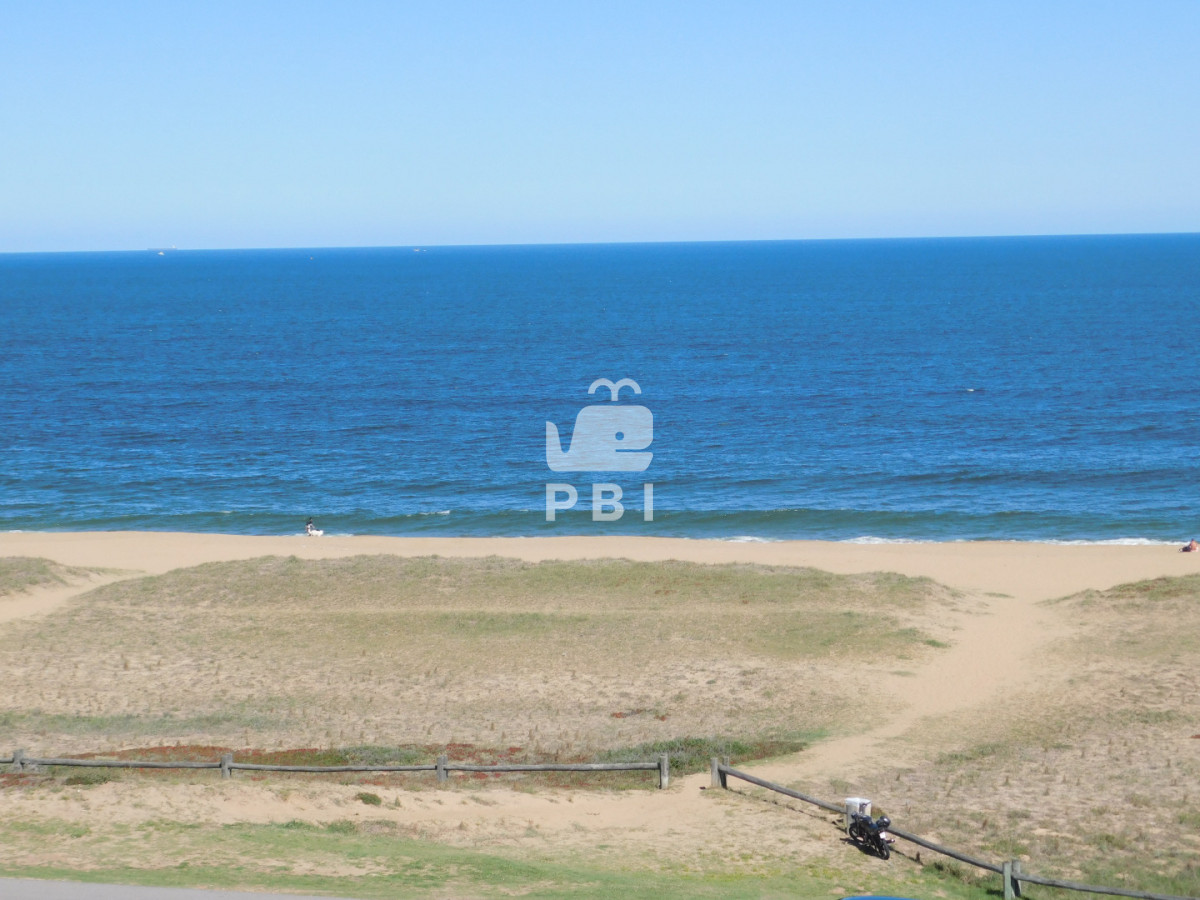 UEVOVCBIT1VTRSBFTiBQSU5BUkVTIFBSSU1FUkEgRklMQSAzIERPUk1JVE9SSU9TIEEgRVNUUkVOQVIgLSBBVVJPUkEgSSAtIFJlZiA6IFBCSTE1Nzc2