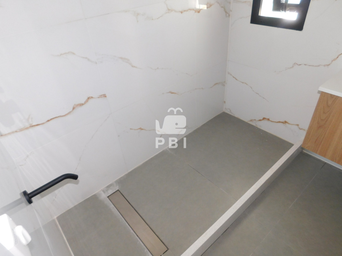 UEVOVCBIT1VTRSBFTiBQSU5BUkVTIFBSSU1FUkEgRklMQSAzIERPUk1JVE9SSU9TIEEgRVNUUkVOQVIgLSBBVVJPUkEgSSAtIFJlZiA6IFBCSTE1Nzc2