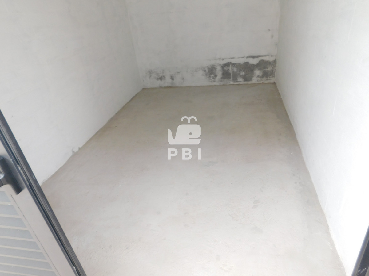 UEVOVCBIT1VTRSBFTiBQSU5BUkVTIFBSSU1FUkEgRklMQSAzIERPUk1JVE9SSU9TIEEgRVNUUkVOQVIgLSBBVVJPUkEgSSAtIFJlZiA6IFBCSTE1Nzc2