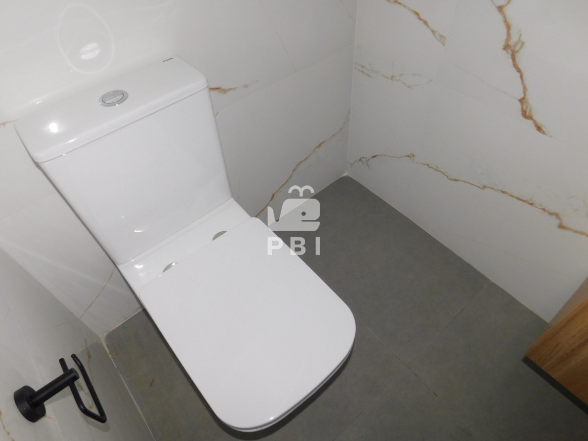 UEVOVCBIT1VTRSBFTiBQSU5BUkVTIFBSSU1FUkEgRklMQSAzIERPUk1JVE9SSU9TIEEgRVNUUkVOQVIgLSBBVVJPUkEgSSAtIFJlZiA6IFBCSTE1Nzc2