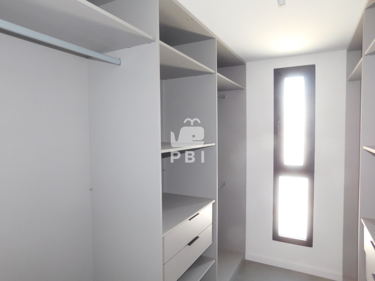 UEVOVCBIT1VTRSBFTiBQSU5BUkVTIFBSSU1FUkEgRklMQSAzIERPUk1JVE9SSU9TIEEgRVNUUkVOQVIgLSBBVVJPUkEgSSAtIFJlZiA6IFBCSTE1Nzc2