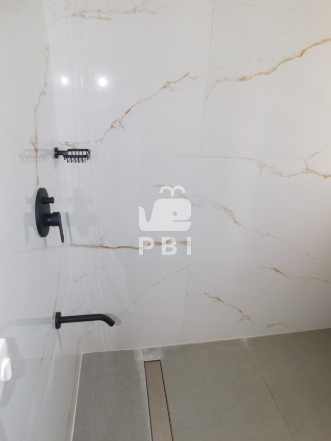 UEVOVCBIT1VTRSBFTiBQSU5BUkVTIFBSSU1FUkEgRklMQSAzIERPUk1JVE9SSU9TIEEgRVNUUkVOQVIgLSBBVVJPUkEgSSAtIFJlZiA6IFBCSTE1Nzc2