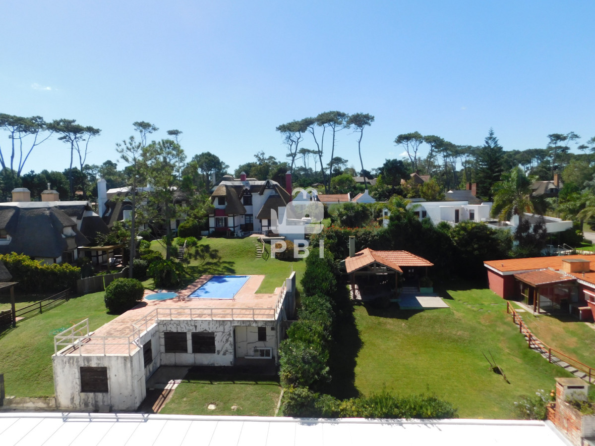 UEVOVCBIT1VTRSBFTiBQSU5BUkVTIFBSSU1FUkEgRklMQSAzIERPUk1JVE9SSU9TIEEgRVNUUkVOQVIgLSBBVVJPUkEgSSAtIFJlZiA6IFBCSTE1Nzc2