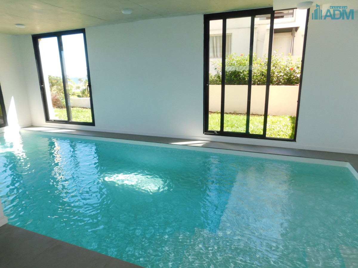 Apartamento ID.2418 - PENT HOUSE EN PINARES PRIMERA FILA 3 DORMITORIOS A ESTRENAR