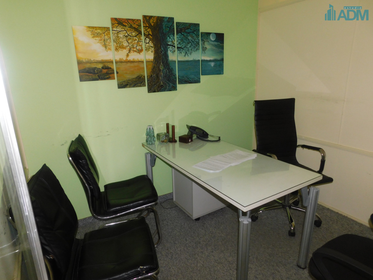 Local Comercial ID.2416 - LOCAL EN VENTA EN PENINSULA 