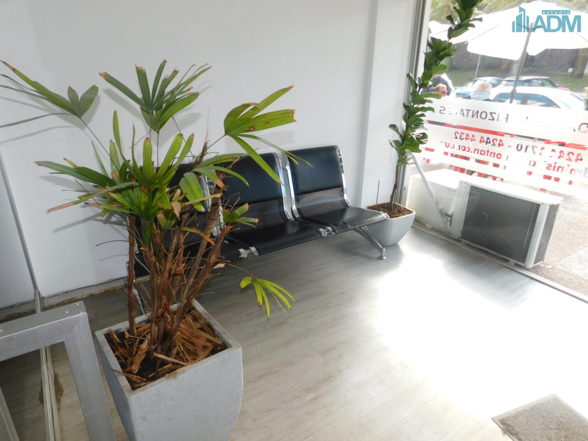 Local Comercial ID.2416 - LOCAL EN VENTA EN PENINSULA 