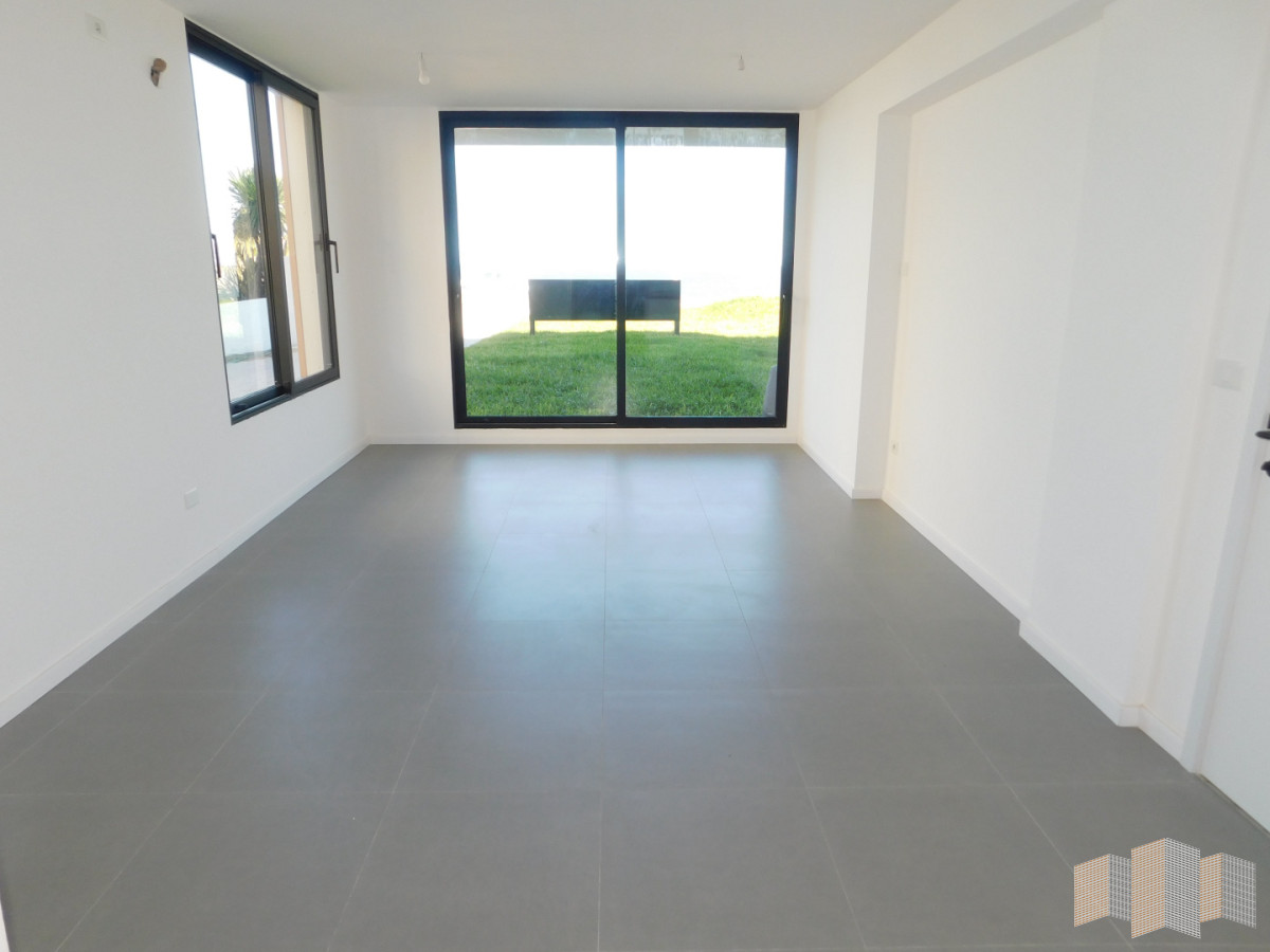 Apartamento ID.3436 - PENT HOUSE EN PINARES PRIMERA FILA 3 DORMITORIOS A ESTRENAR