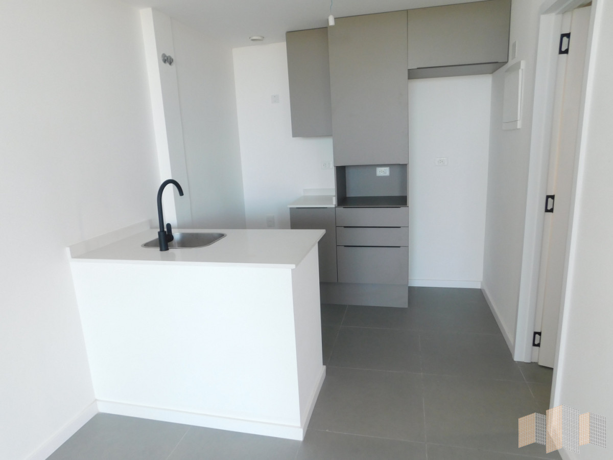 Apartamento ID.3436 - PENT HOUSE EN PINARES PRIMERA FILA 3 DORMITORIOS A ESTRENAR