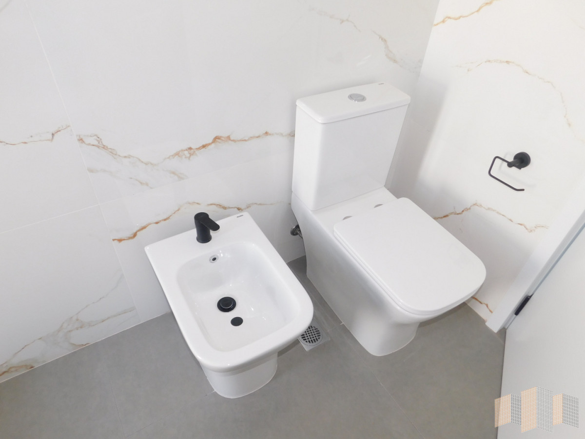 Apartamento ID.3436 - PENT HOUSE EN PINARES PRIMERA FILA 3 DORMITORIOS A ESTRENAR