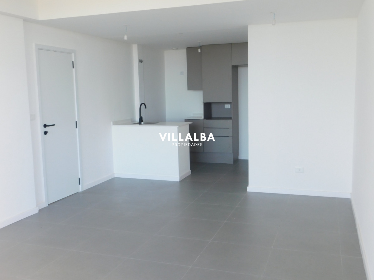 Apartamento ID.4409 - PENT HOUSE EN PINARES PRIMERA FILA 3 DORMITORIOS A ESTRENAR