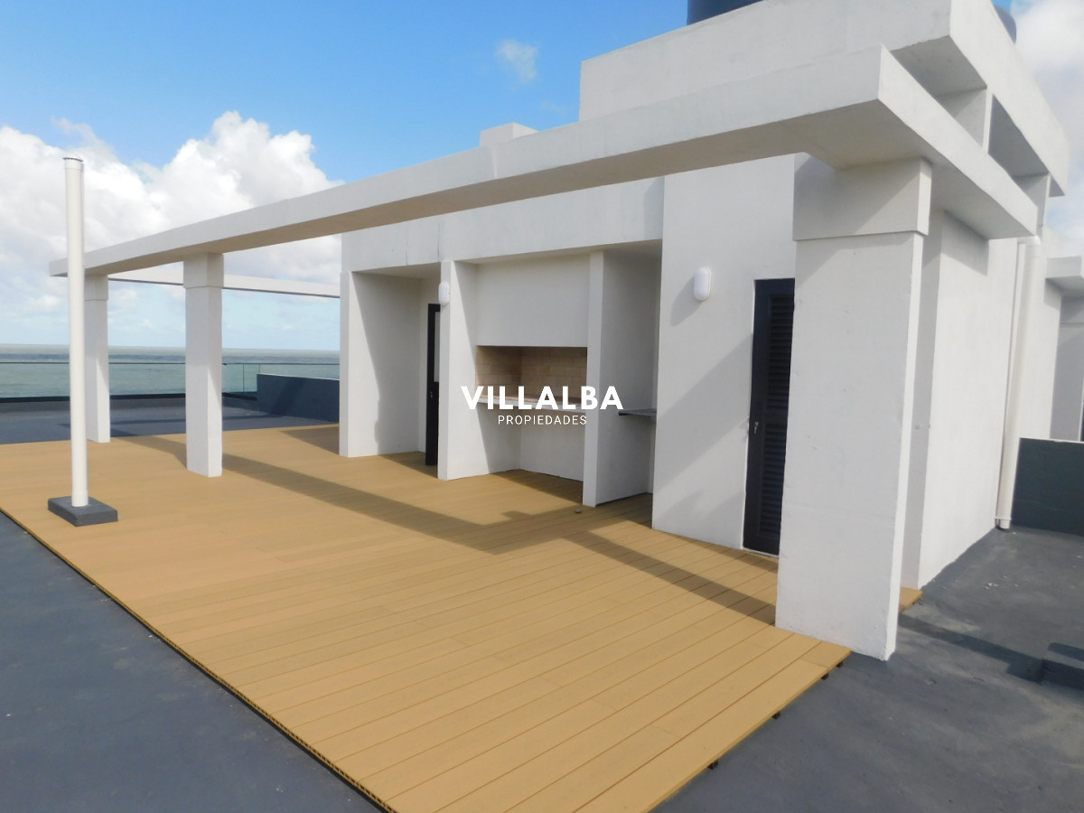 Apartamento ID.4409 - PENT HOUSE EN PINARES PRIMERA FILA 3 DORMITORIOS A ESTRENAR