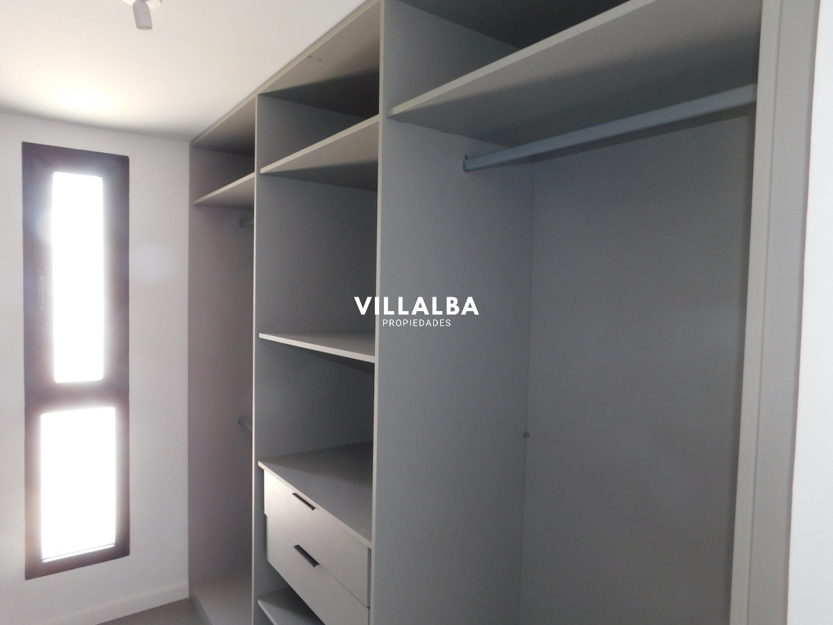 Apartamento ID.4409 - PENT HOUSE EN PINARES PRIMERA FILA 3 DORMITORIOS A ESTRENAR