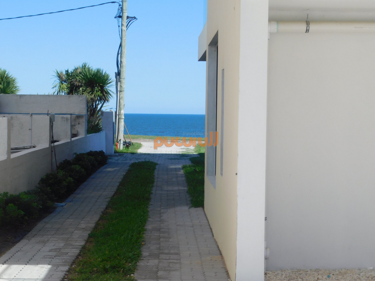 Apartamento ID.2669 - PENT HOUSE EN PINARES PRIMERA FILA 3 DORMITORIOS A ESTRENAR