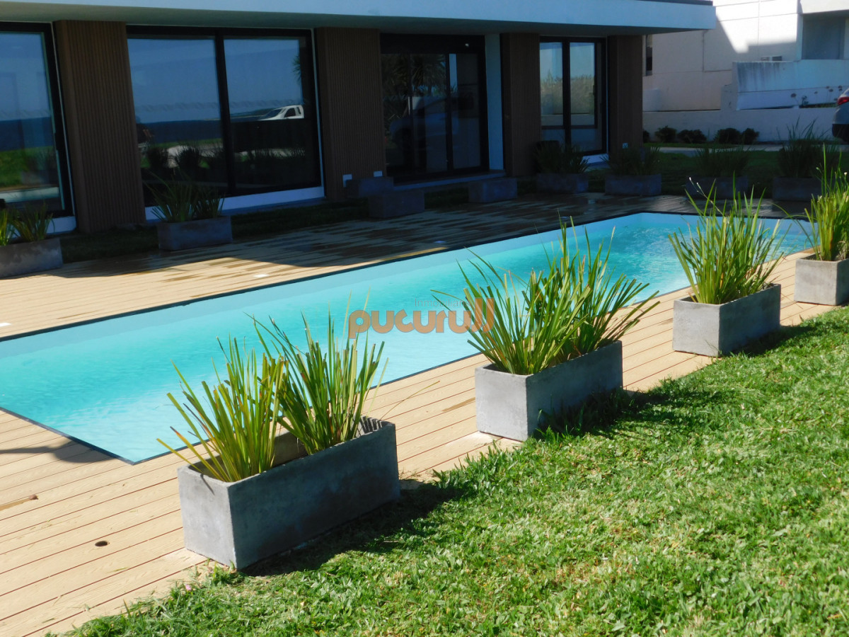 Apartamento ID.2669 - PENT HOUSE EN PINARES PRIMERA FILA 3 DORMITORIOS A ESTRENAR