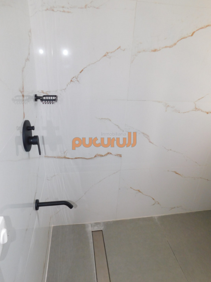 Apartamento ID.2669 - PENT HOUSE EN PINARES PRIMERA FILA 3 DORMITORIOS A ESTRENAR