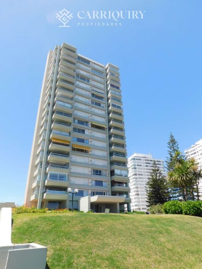 Apartamento ID.10454 - APARTAMENTO EN VENTA 3 DORMITORIOS EN PLAYA MANSA