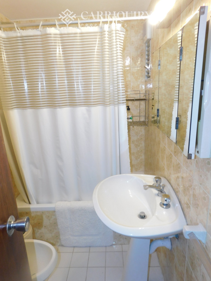 Apartamento ID.10454 - APARTAMENTO EN VENTA 3 DORMITORIOS EN PLAYA MANSA