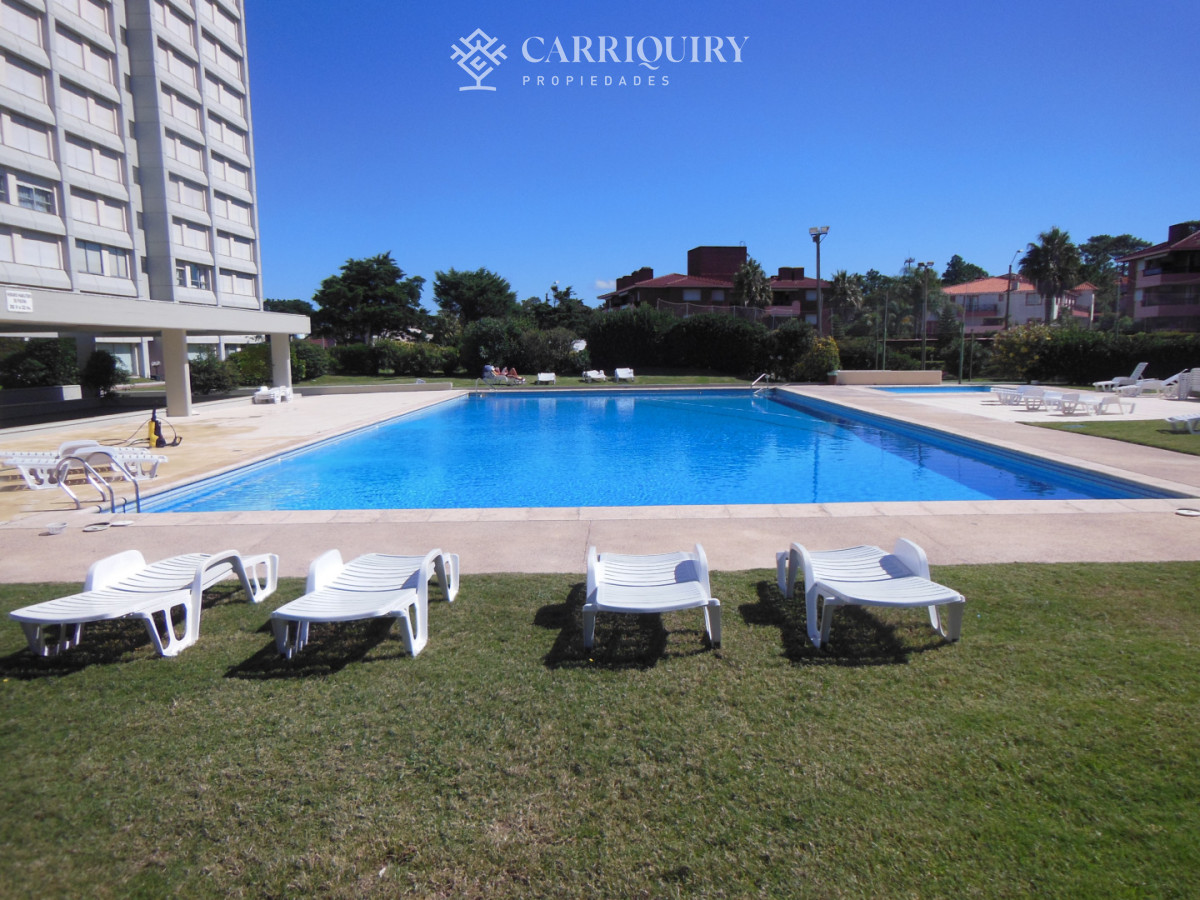Apartamento ID.10454 - APARTAMENTO EN VENTA 3 DORMITORIOS EN PLAYA MANSA