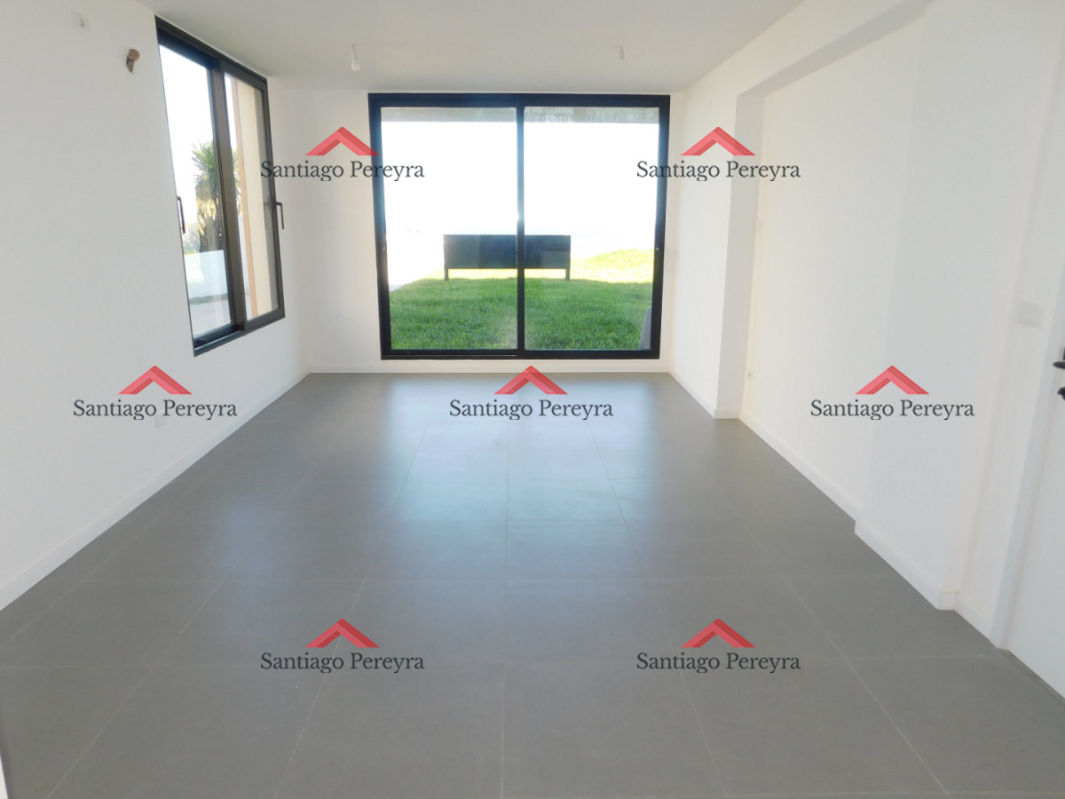 Apartamento ID.17012 - PENT HOUSE EN PINARES PRIMERA FILA 3 DORMITORIOS A ESTRENAR