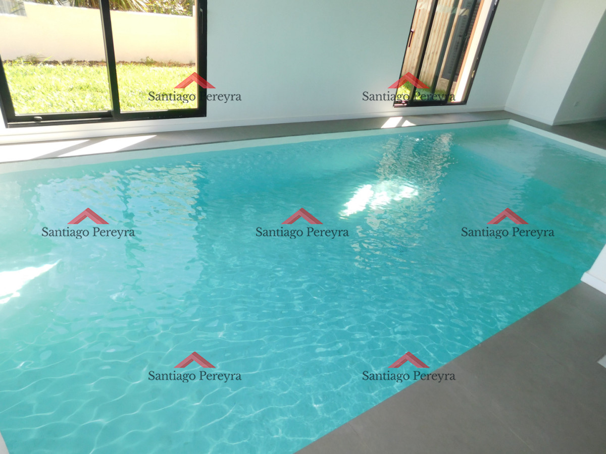 Apartamento ID.17012 - PENT HOUSE EN PINARES PRIMERA FILA 3 DORMITORIOS A ESTRENAR