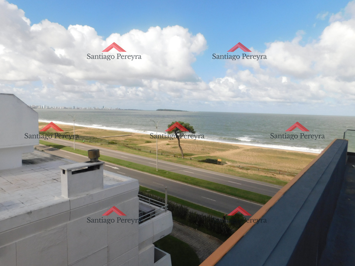 Apartamento ID.17012 - PENT HOUSE EN PINARES PRIMERA FILA 3 DORMITORIOS A ESTRENAR