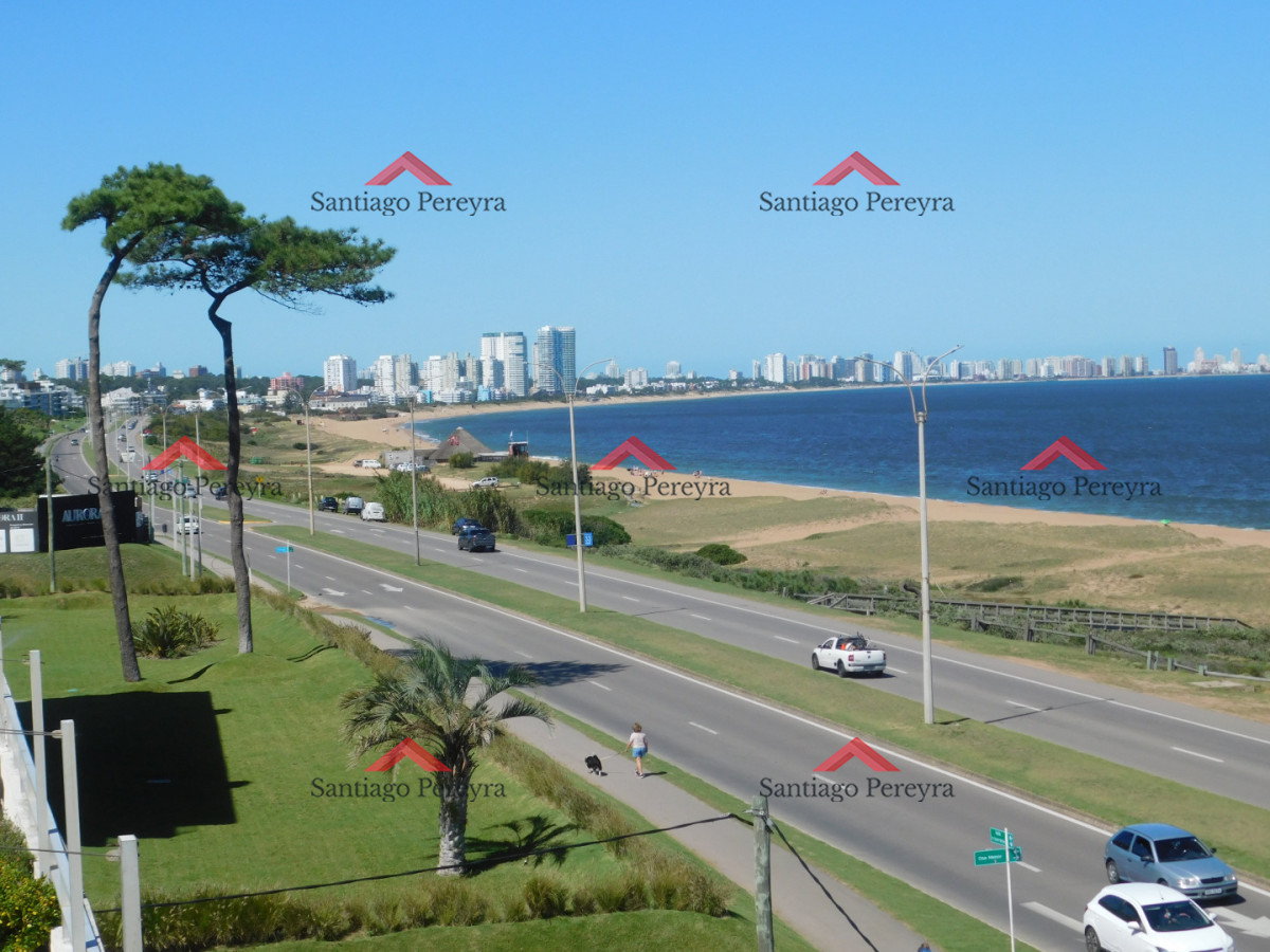 Apartamento ID.17012 - PENT HOUSE EN PINARES PRIMERA FILA 3 DORMITORIOS A ESTRENAR