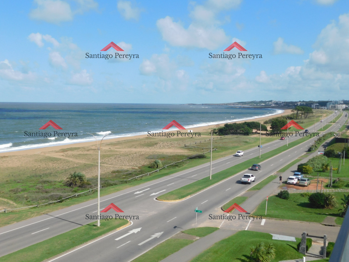 Apartamento ID.17012 - PENT HOUSE EN PINARES PRIMERA FILA 3 DORMITORIOS A ESTRENAR