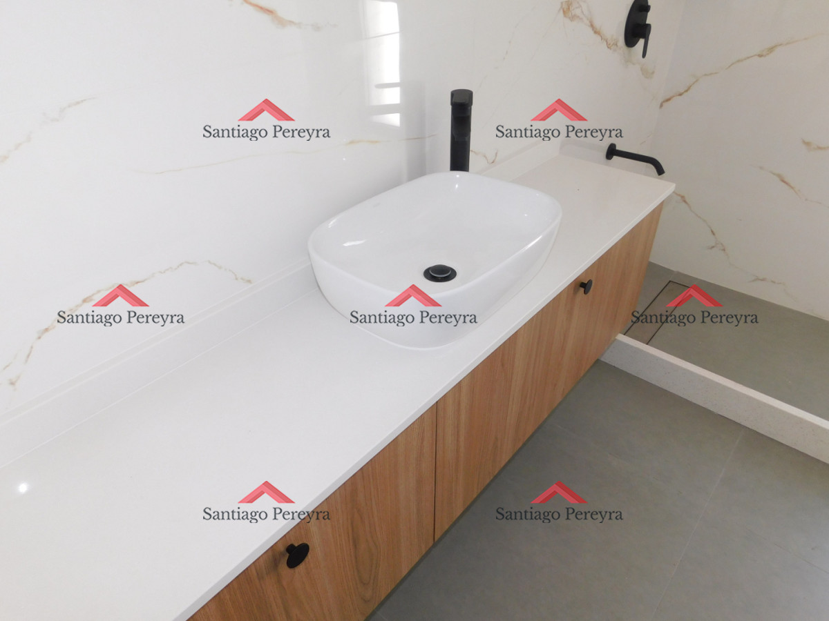Apartamento ID.17012 - PENT HOUSE EN PINARES PRIMERA FILA 3 DORMITORIOS A ESTRENAR