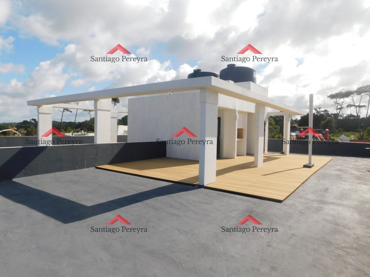 Apartamento ID.17012 - PENT HOUSE EN PINARES PRIMERA FILA 3 DORMITORIOS A ESTRENAR
