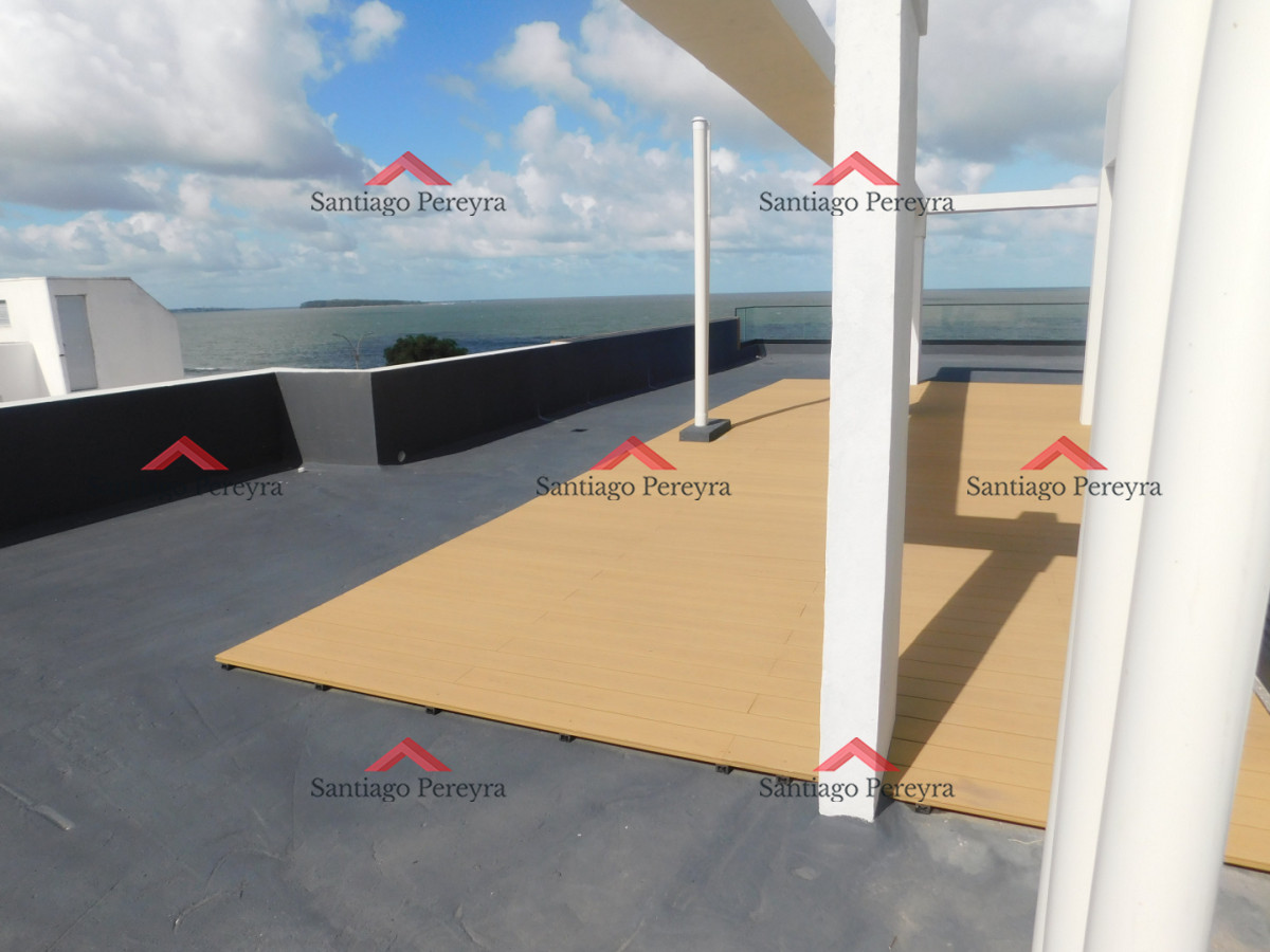 Apartamento ID.17012 - PENT HOUSE EN PINARES PRIMERA FILA 3 DORMITORIOS A ESTRENAR