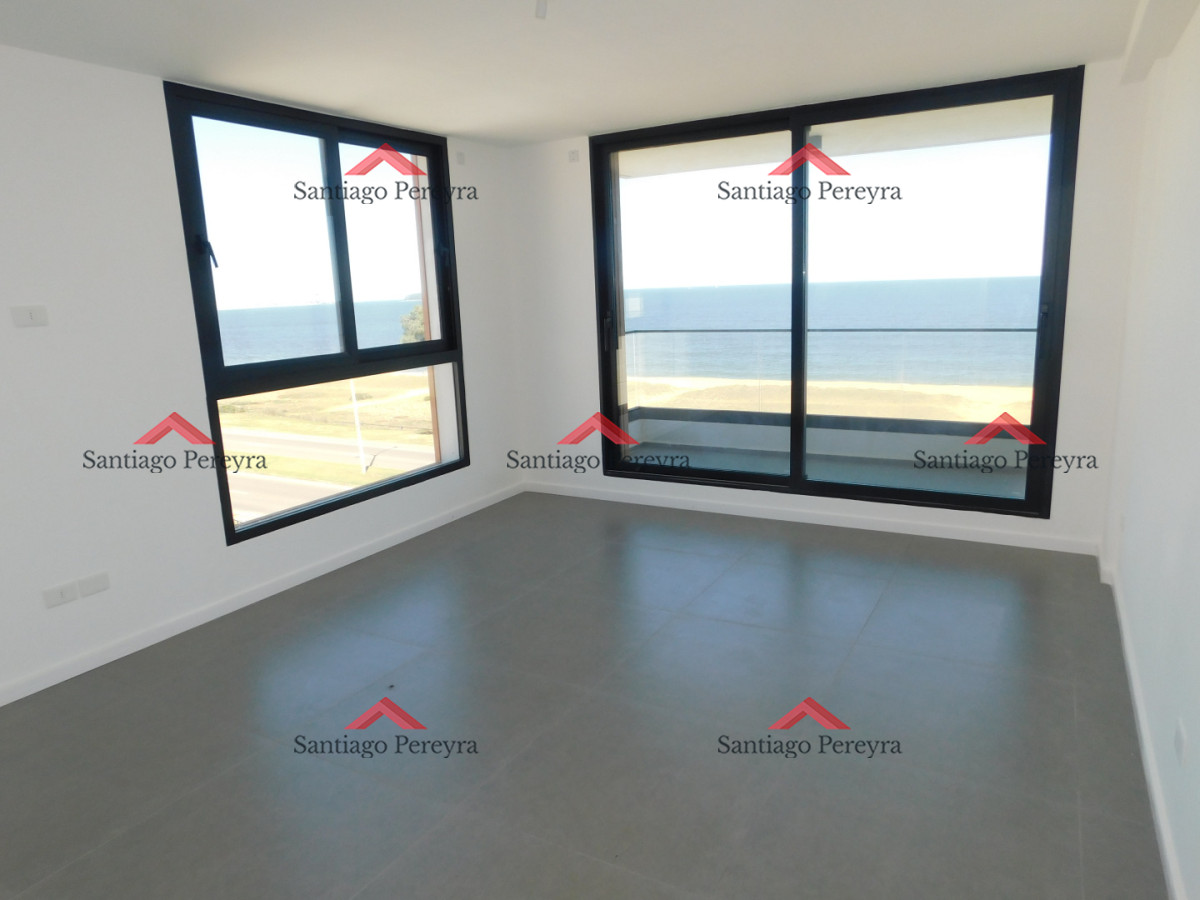 Apartamento ID.17012 - PENT HOUSE EN PINARES PRIMERA FILA 3 DORMITORIOS A ESTRENAR