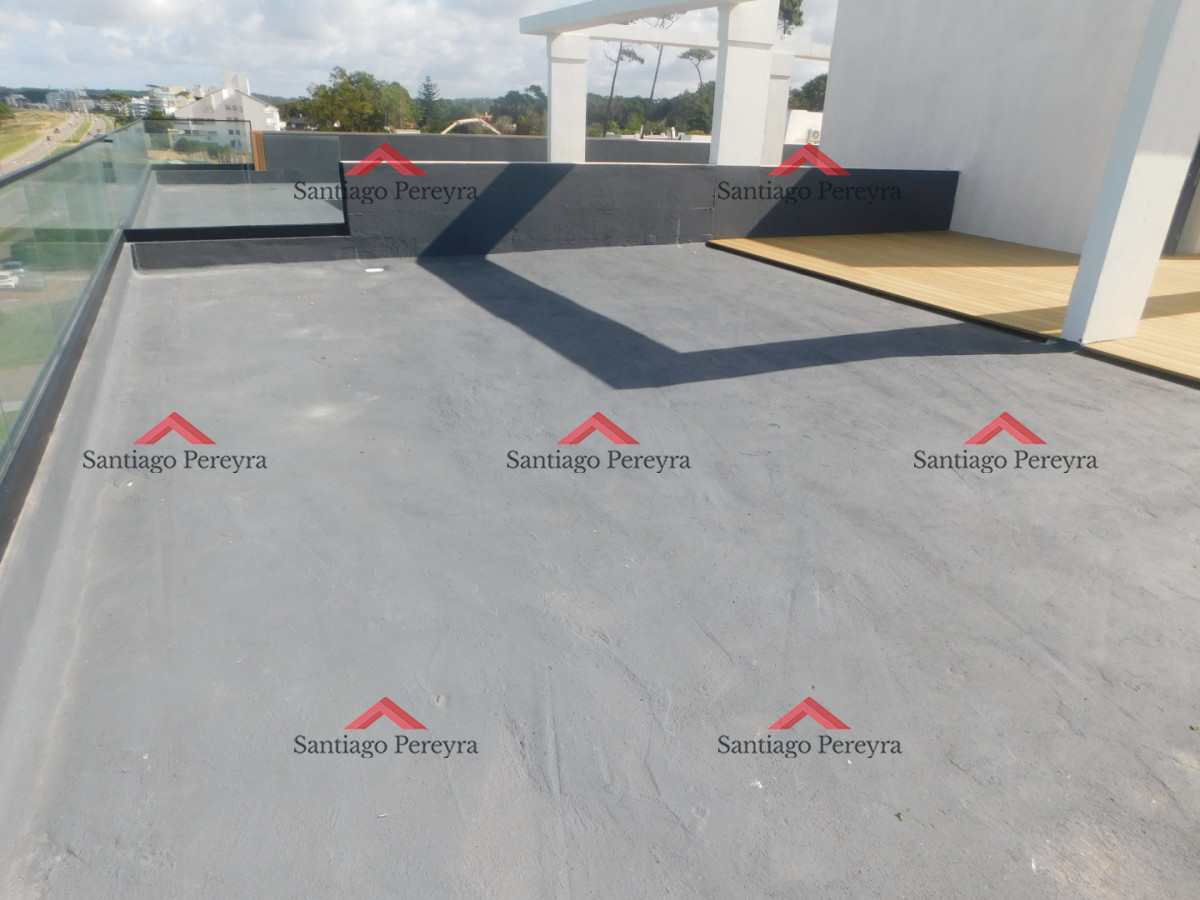 Apartamento ID.17012 - PENT HOUSE EN PINARES PRIMERA FILA 3 DORMITORIOS A ESTRENAR