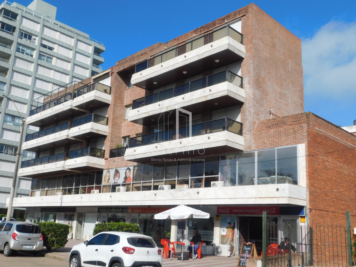 Local Comercial ID.2704 - LOCAL EN VENTA EN PENINSULA 
