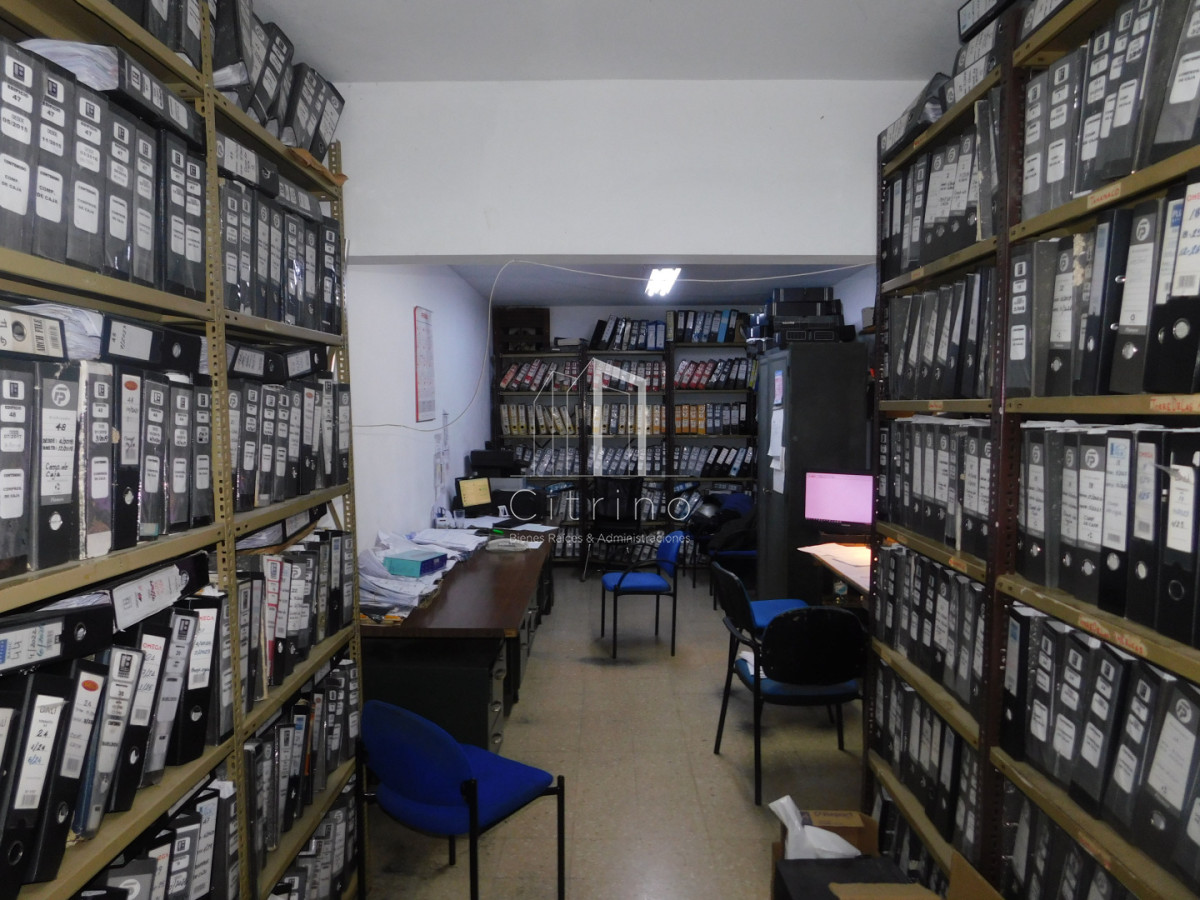 Local Comercial ID.2704 - LOCAL EN VENTA EN PENINSULA 