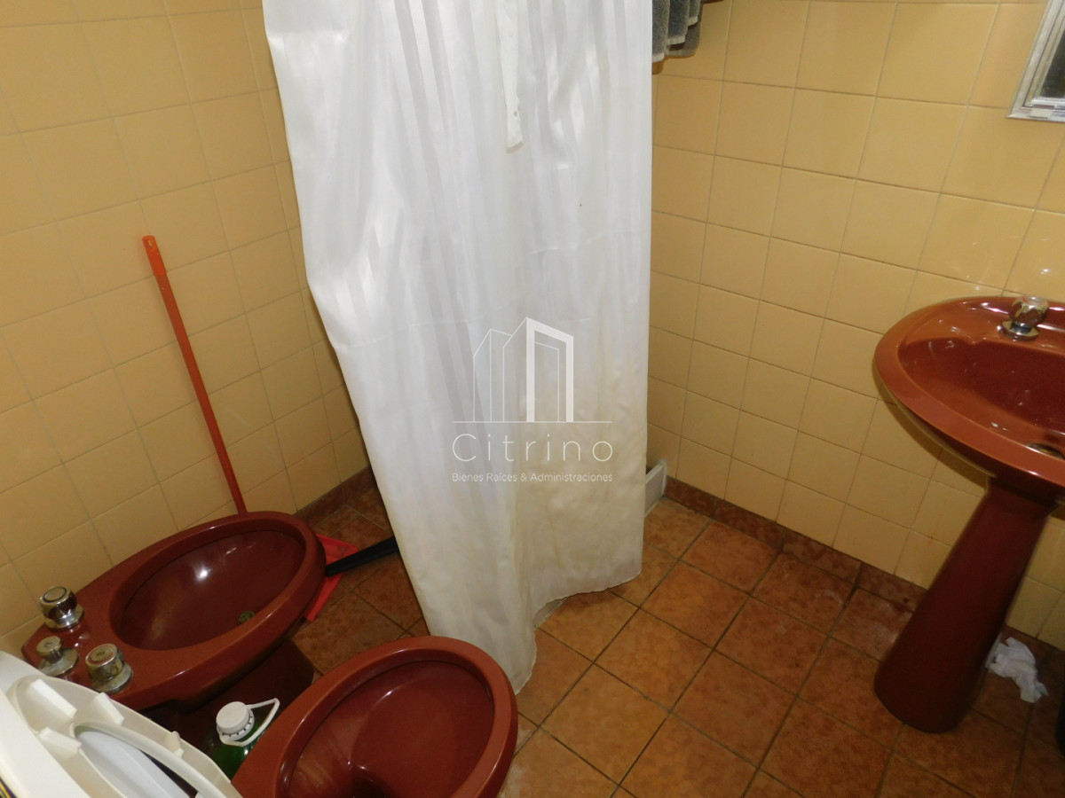 Local Comercial ID.2704 - LOCAL EN VENTA EN PENINSULA 