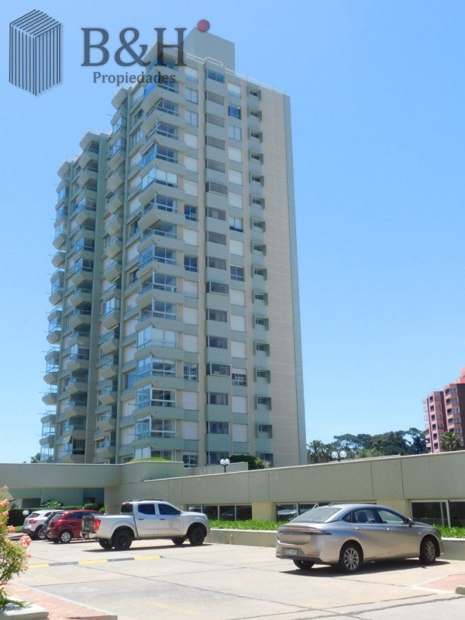 Apartamento ID.7787 - APARTAMENTO EN VENTA 3 DORMITORIOS EN PLAYA MANSA