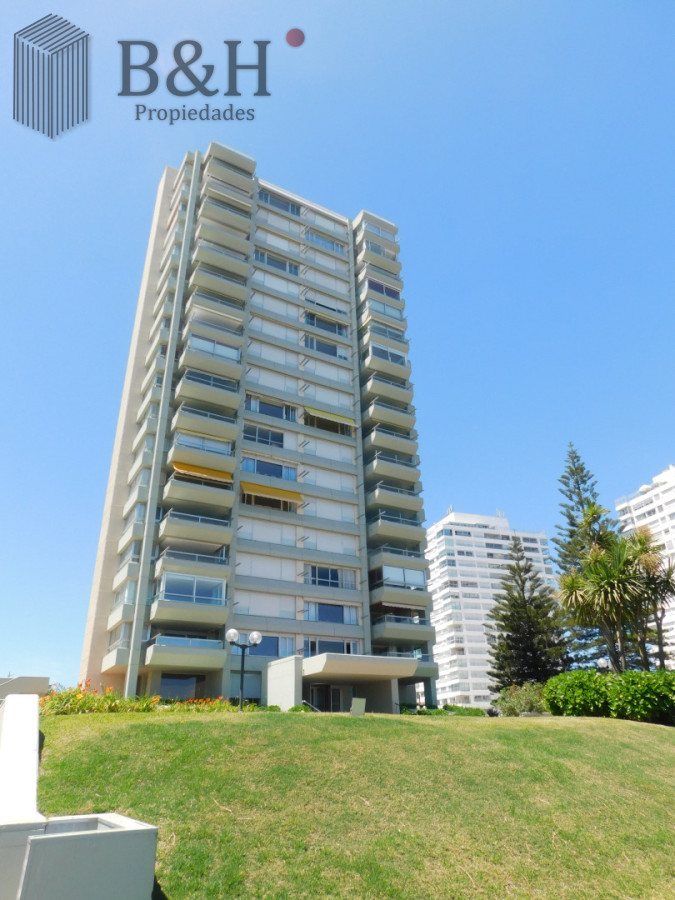 Apartamento ID.7787 - APARTAMENTO EN VENTA 3 DORMITORIOS EN PLAYA MANSA
