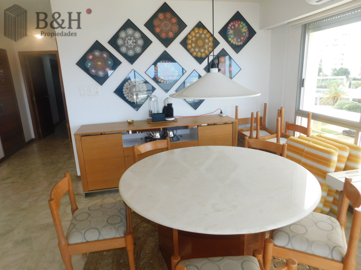 Apartamento ID.7787 - APARTAMENTO EN VENTA 3 DORMITORIOS EN PLAYA MANSA