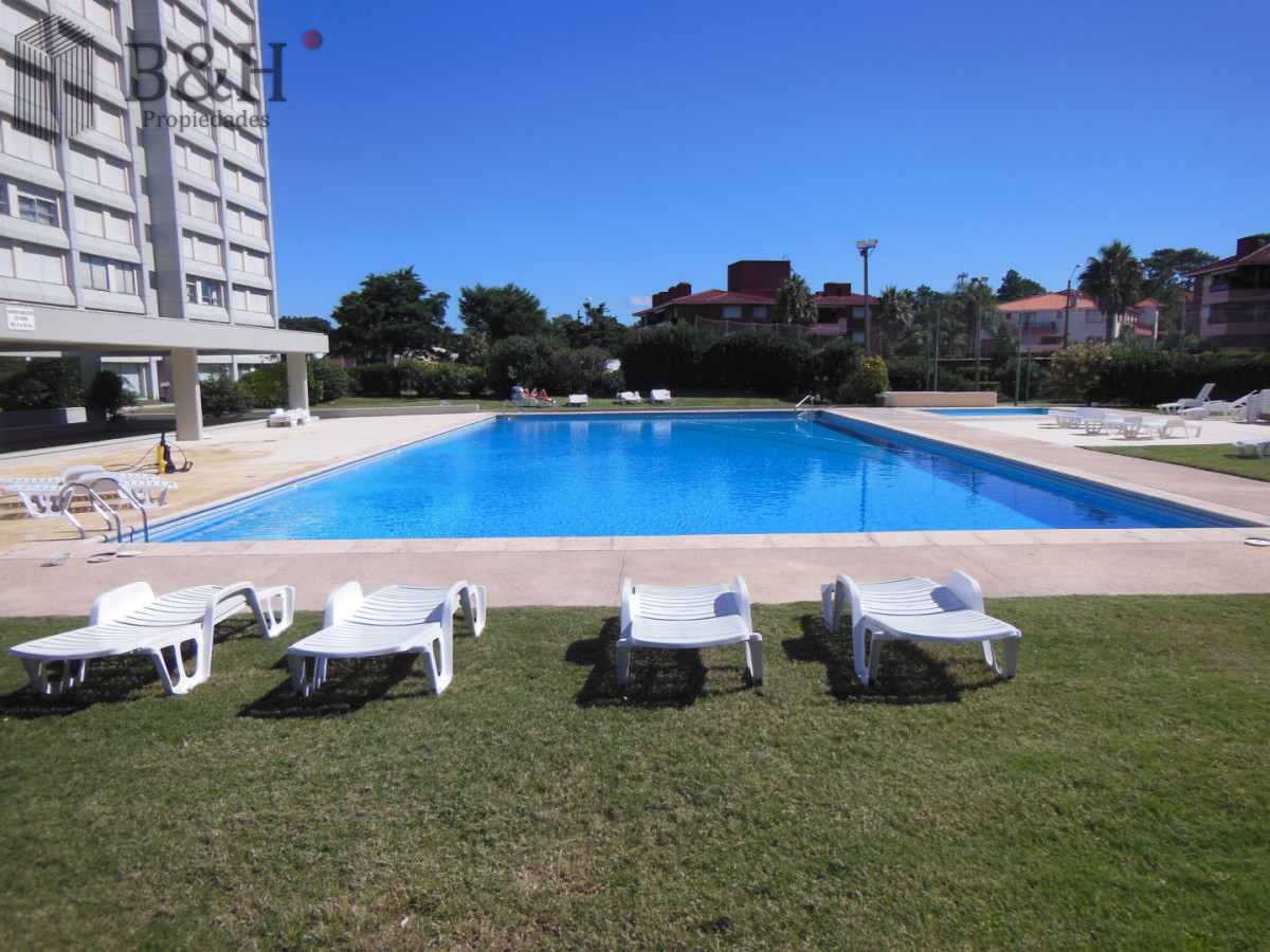 Apartamento ID.7787 - APARTAMENTO EN VENTA 3 DORMITORIOS EN PLAYA MANSA