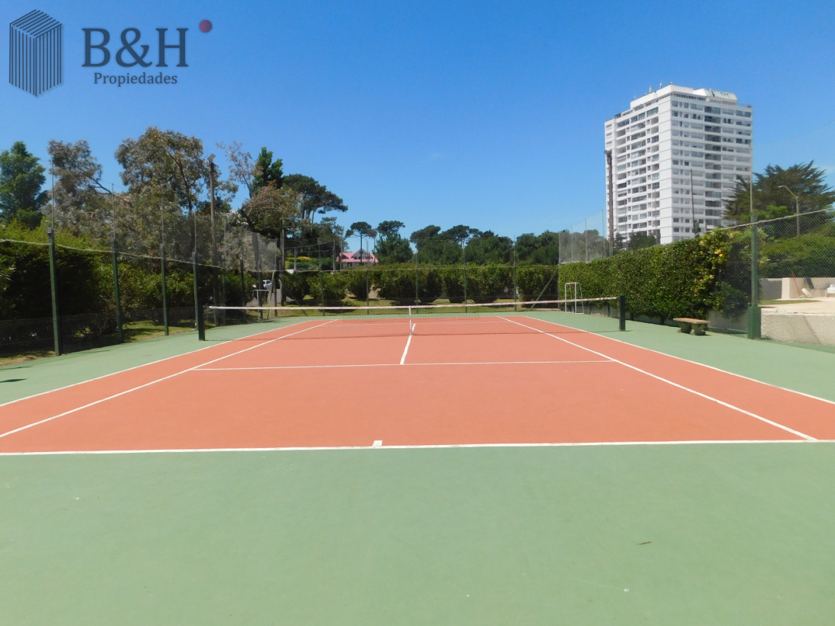 Apartamento ID.7787 - APARTAMENTO EN VENTA 3 DORMITORIOS EN PLAYA MANSA