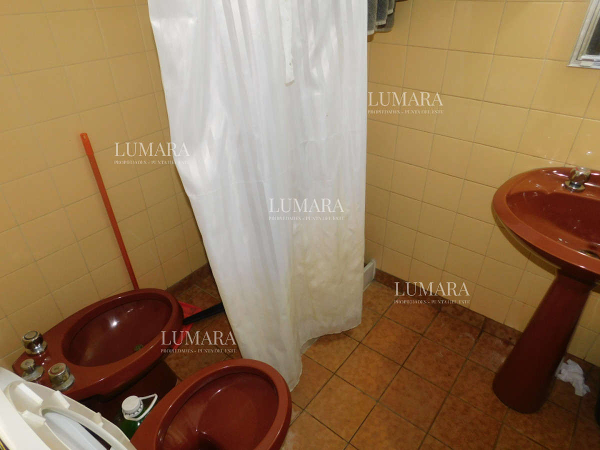 Local Comercial ID.3575 - LOCAL EN VENTA EN PENINSULA 